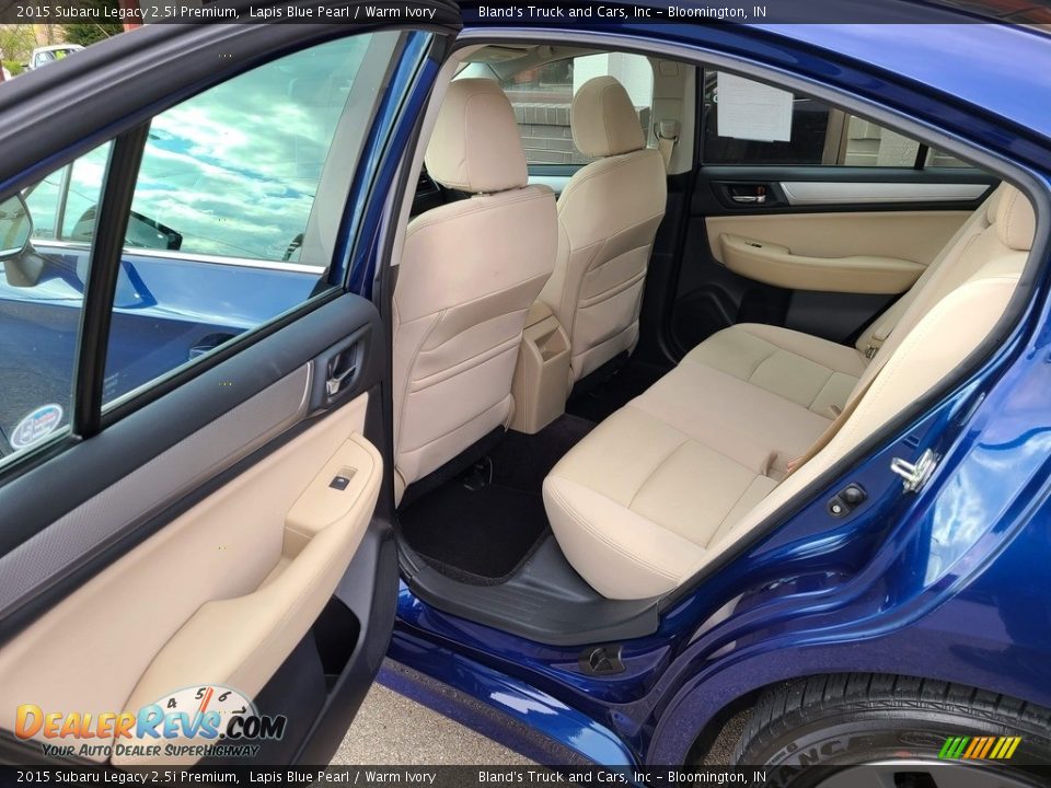 Door Panel of 2015 Subaru Legacy 2.5i Premium Photo #33