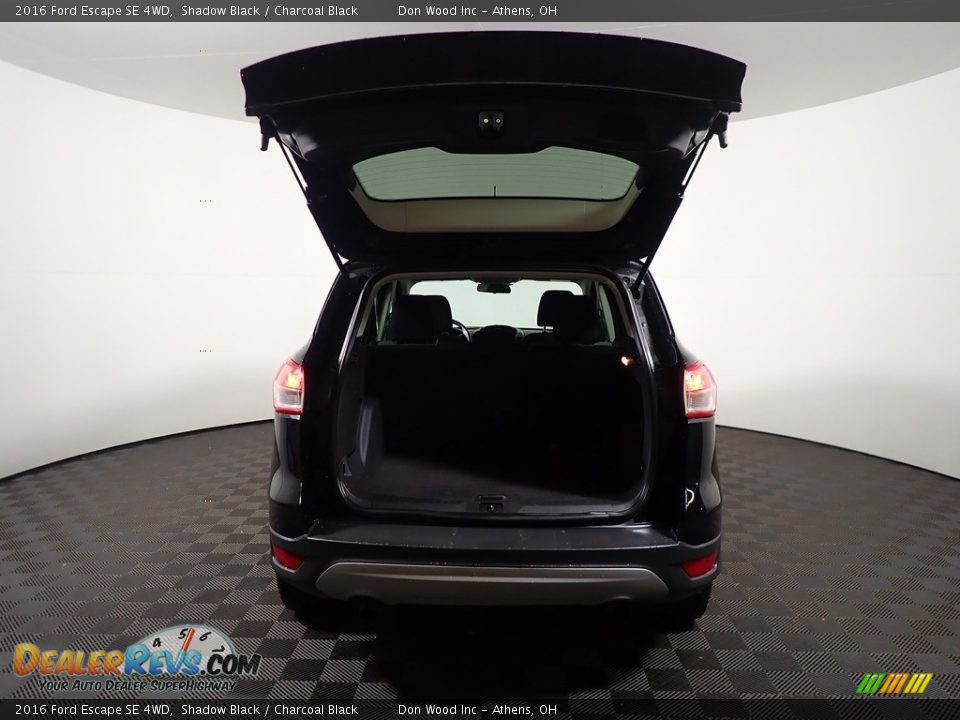 2016 Ford Escape SE 4WD Shadow Black / Charcoal Black Photo #15