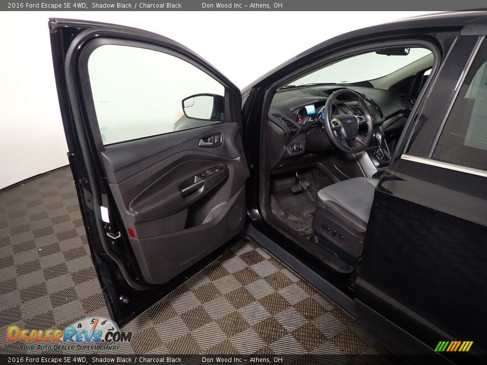 2016 Ford Escape SE 4WD Shadow Black / Charcoal Black Photo #22