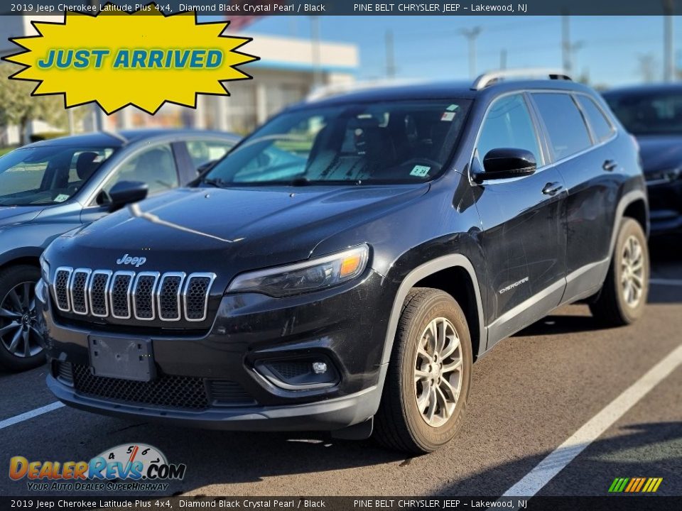 2019 Jeep Cherokee Latitude Plus 4x4 Diamond Black Crystal Pearl / Black Photo #1