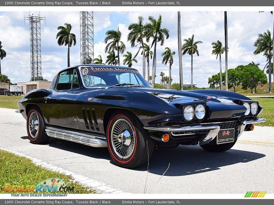 Tuxedo Black 1966 Chevrolet Corvette Sting Ray Coupe Photo #2