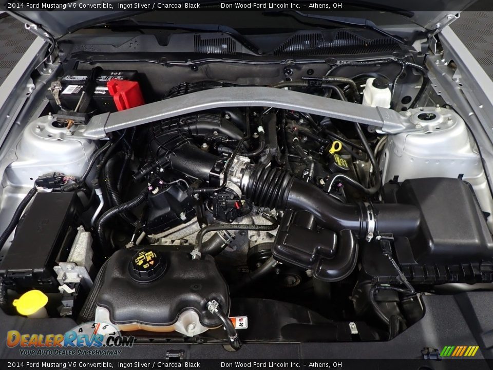 2014 Ford Mustang V6 Convertible Ingot Silver / Charcoal Black Photo #6