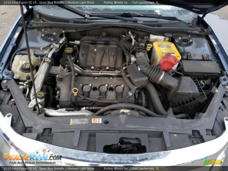 2010 Ford Fusion SE V6 Sport Blue Metallic / Medium Light Stone Photo #5