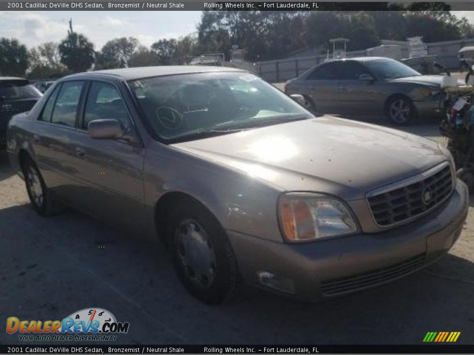 2001 Cadillac DeVille DHS Sedan Bronzemist / Neutral Shale Photo #1