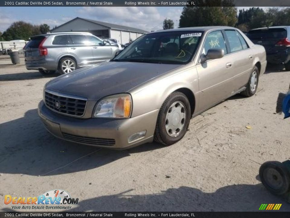 2001 Cadillac DeVille DHS Sedan Bronzemist / Neutral Shale Photo #2