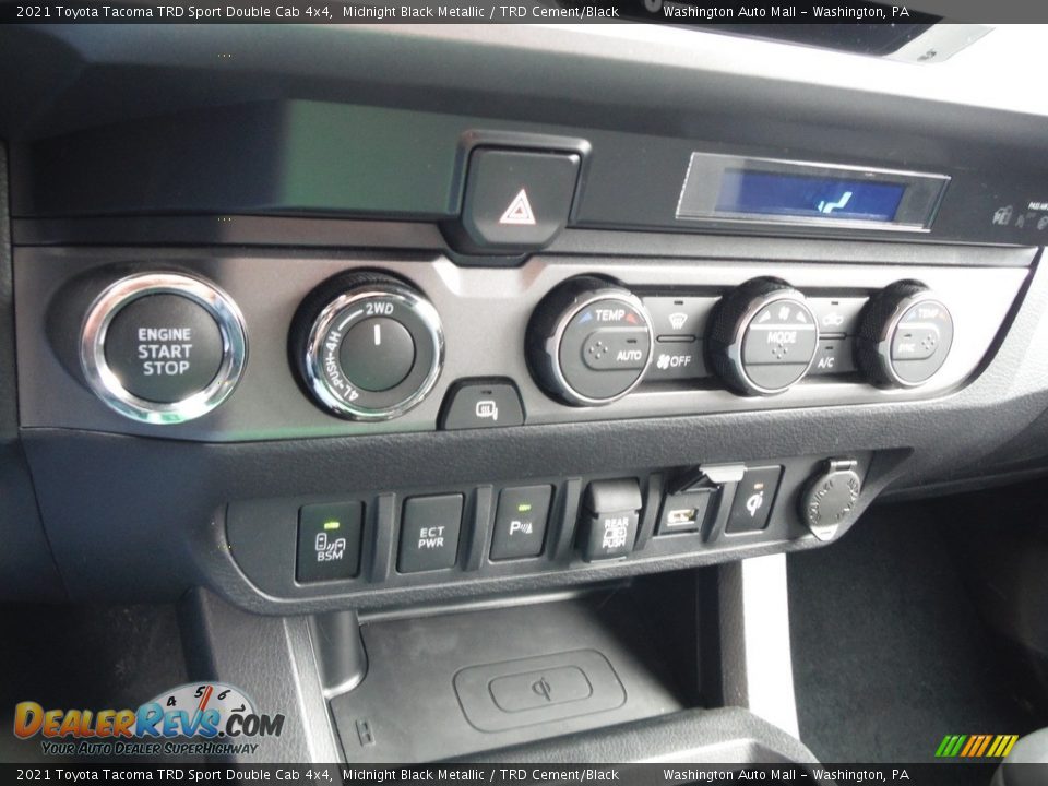 Controls of 2021 Toyota Tacoma TRD Sport Double Cab 4x4 Photo #5