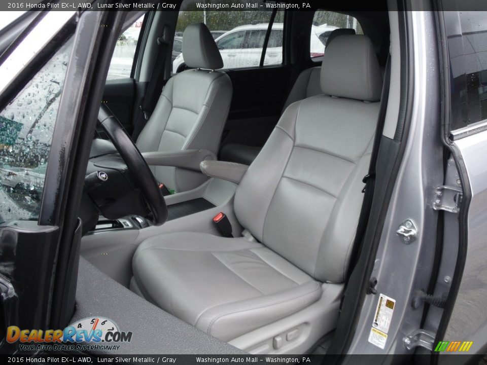 Front Seat of 2016 Honda Pilot EX-L AWD Photo #15