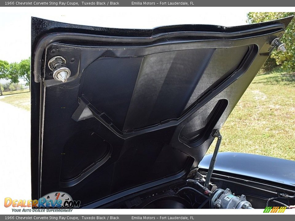 1966 Chevrolet Corvette Sting Ray Coupe Tuxedo Black / Black Photo #70