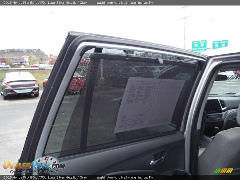 2016 Honda Pilot EX-L AWD Lunar Silver Metallic / Gray Photo #29