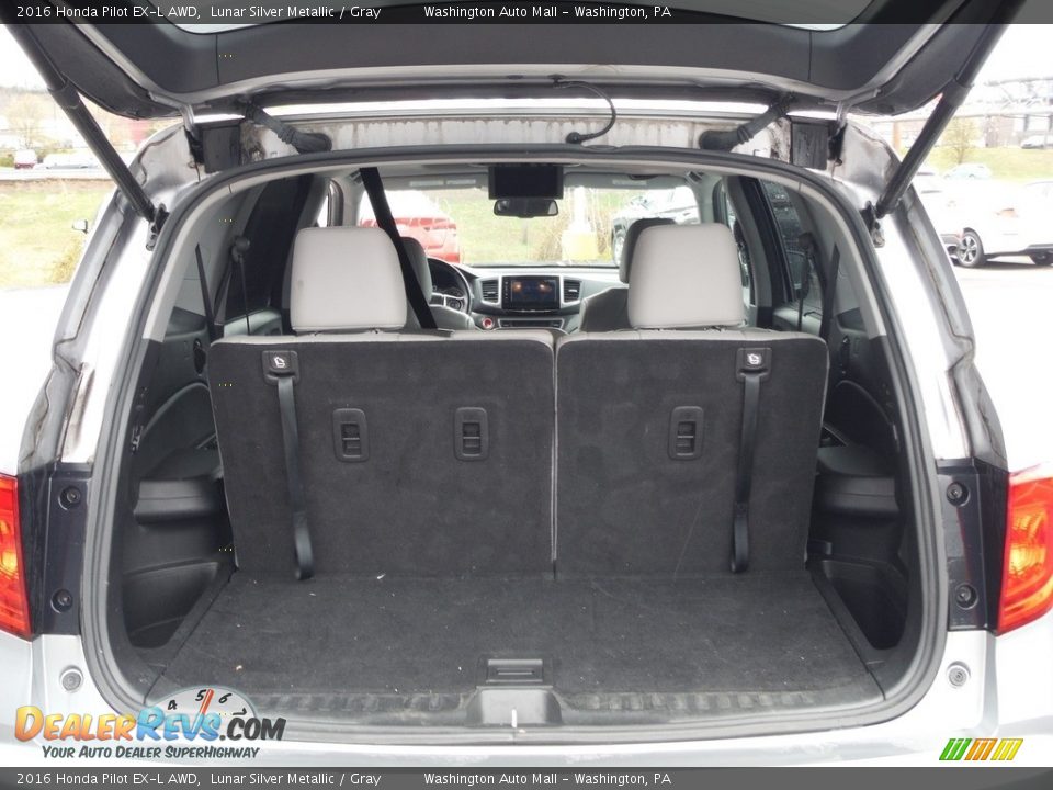 2016 Honda Pilot EX-L AWD Trunk Photo #31
