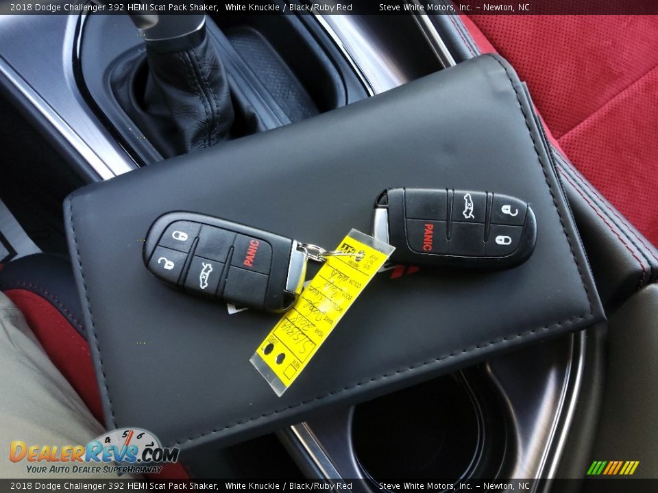 2018 Dodge Challenger 392 HEMI Scat Pack Shaker White Knuckle / Black/Ruby Red Photo #27