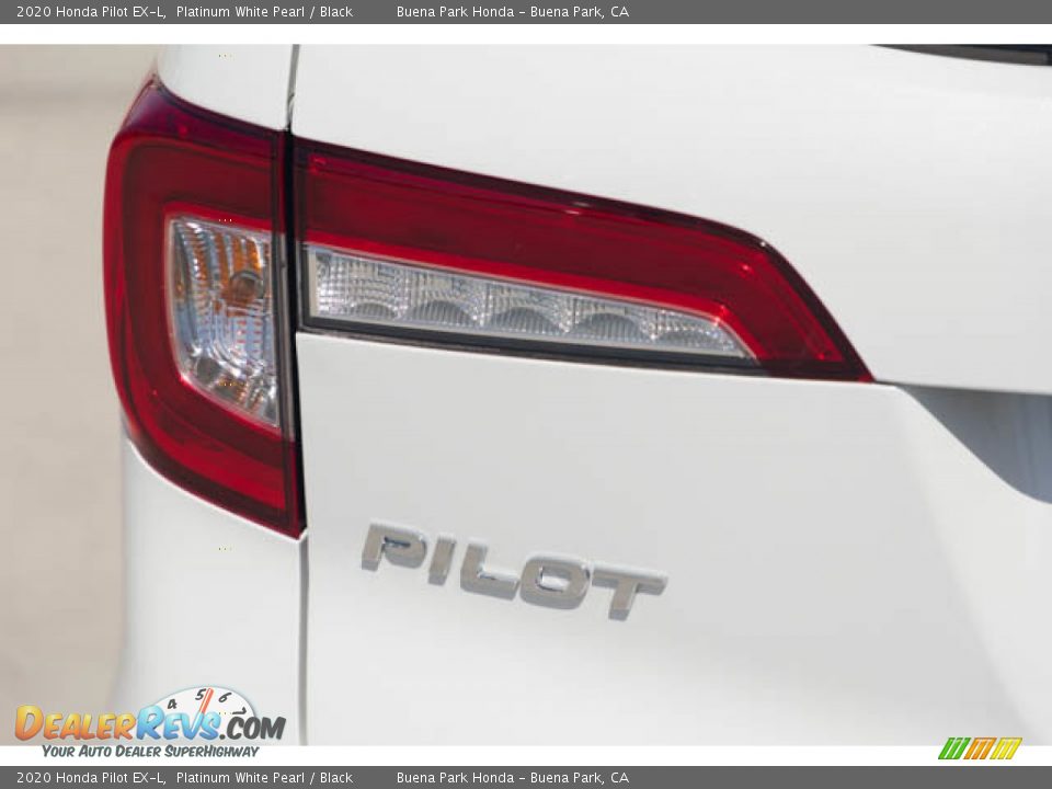 2020 Honda Pilot EX-L Platinum White Pearl / Black Photo #10