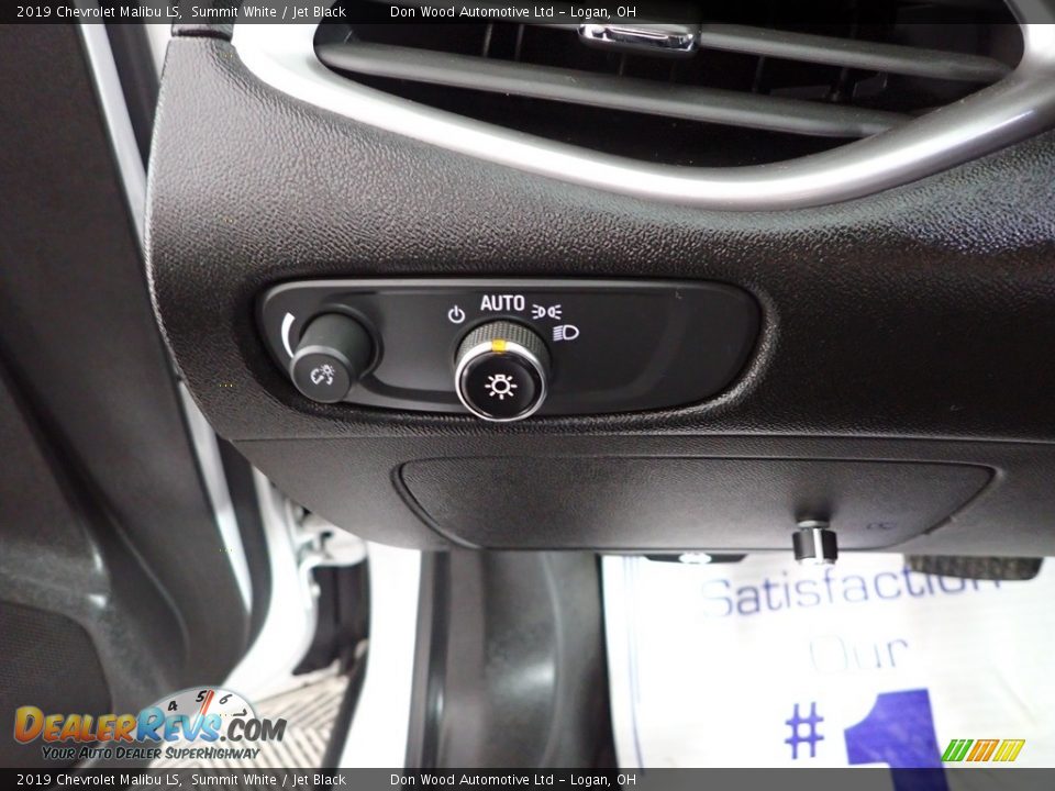 2019 Chevrolet Malibu LS Summit White / Jet Black Photo #16