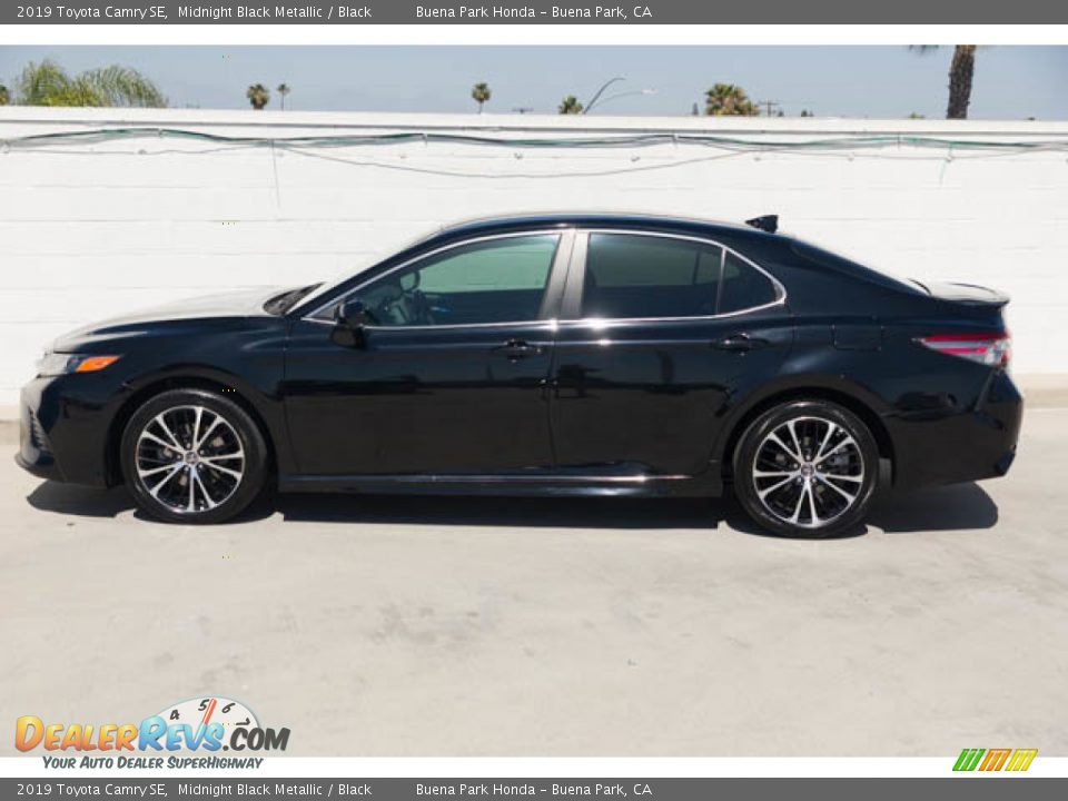 2019 Toyota Camry SE Midnight Black Metallic / Black Photo #10