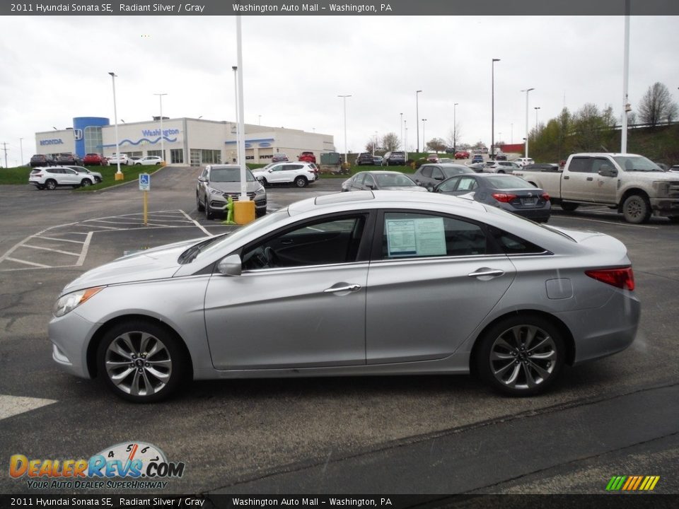 2011 Hyundai Sonata SE Radiant Silver / Gray Photo #7