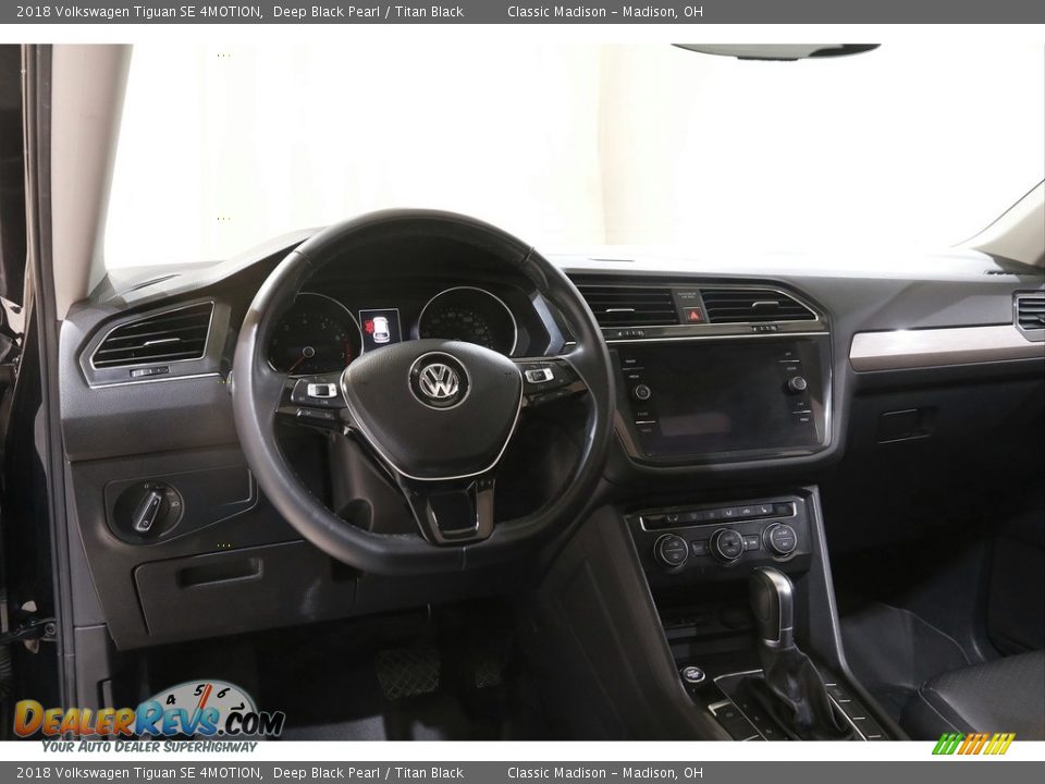 2018 Volkswagen Tiguan SE 4MOTION Deep Black Pearl / Titan Black Photo #6