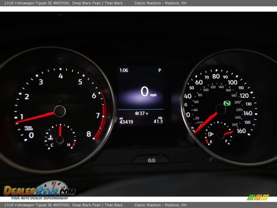 2018 Volkswagen Tiguan SE 4MOTION Deep Black Pearl / Titan Black Photo #8