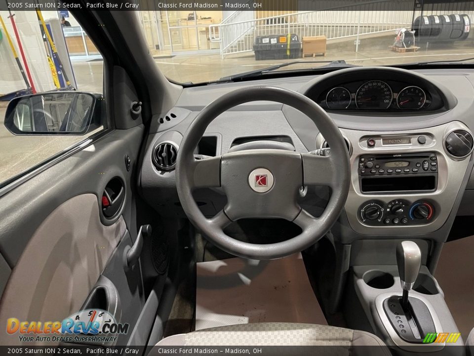2005 Saturn ION 2 Sedan Pacific Blue / Gray Photo #9