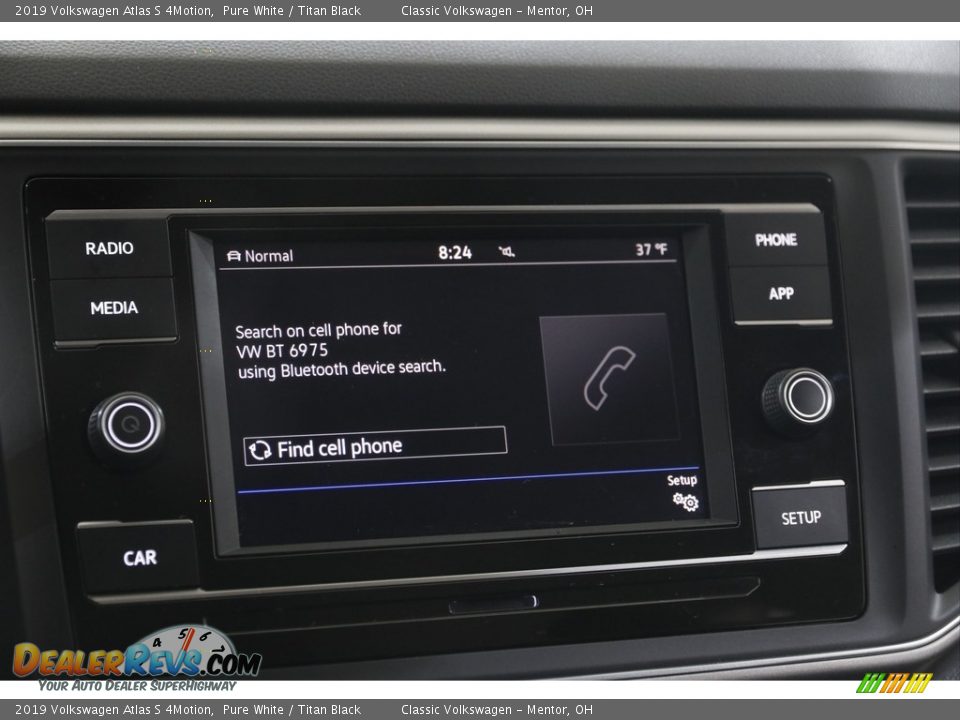 Controls of 2019 Volkswagen Atlas S 4Motion Photo #10