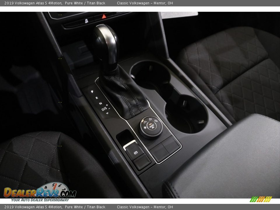 2019 Volkswagen Atlas S 4Motion Pure White / Titan Black Photo #12