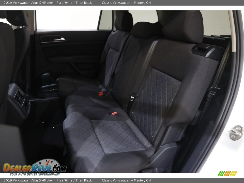2019 Volkswagen Atlas S 4Motion Pure White / Titan Black Photo #15