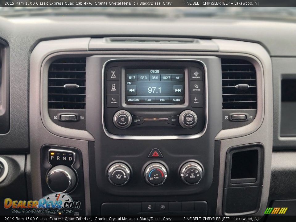 2019 Ram 1500 Classic Express Quad Cab 4x4 Granite Crystal Metallic / Black/Diesel Gray Photo #4