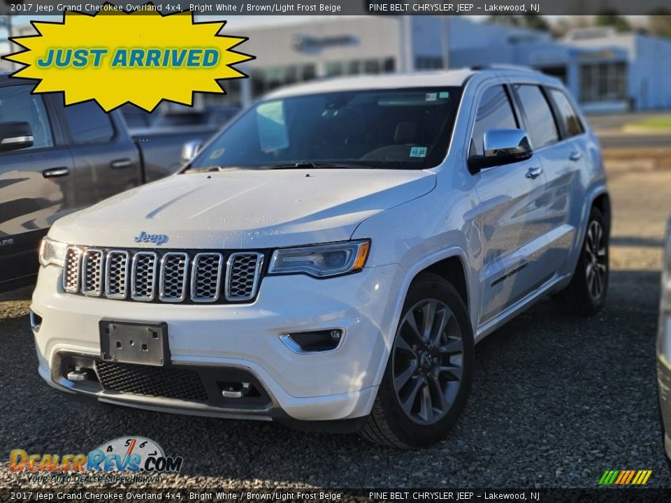 2017 Jeep Grand Cherokee Overland 4x4 Bright White / Brown/Light Frost Beige Photo #1