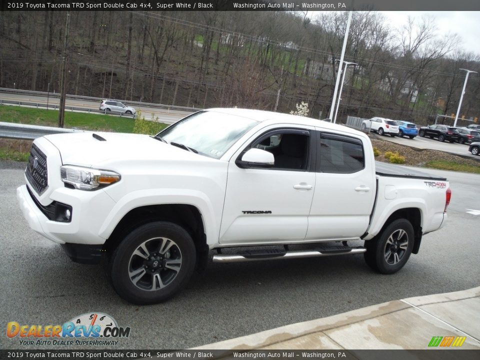 2019 Toyota Tacoma TRD Sport Double Cab 4x4 Super White / Black Photo #17