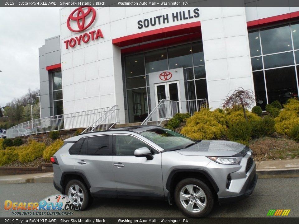 2019 Toyota RAV4 XLE AWD Silver Sky Metallic / Black Photo #2