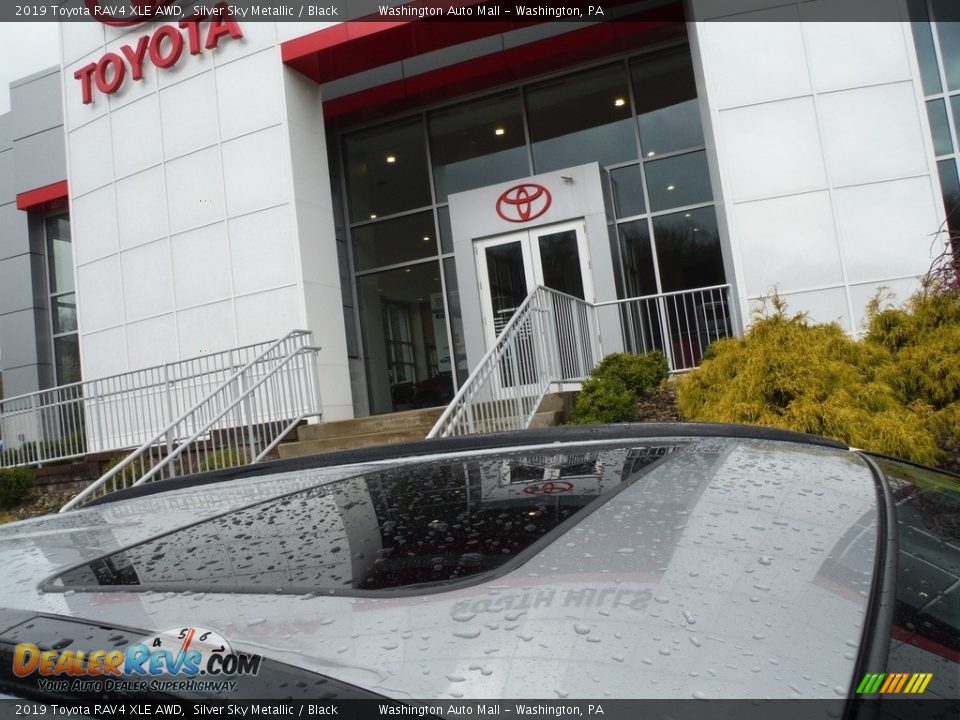 2019 Toyota RAV4 XLE AWD Silver Sky Metallic / Black Photo #3