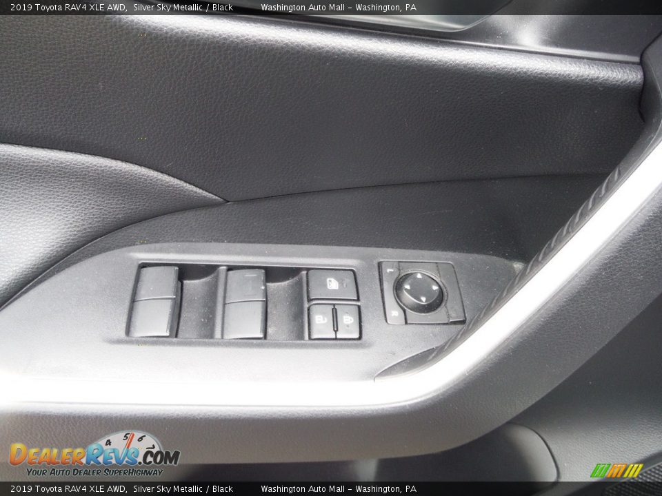 2019 Toyota RAV4 XLE AWD Silver Sky Metallic / Black Photo #25