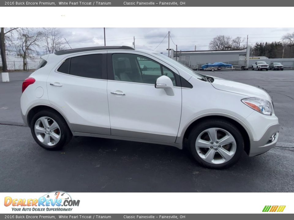 White Pearl Tricoat 2016 Buick Encore Premium Photo #9