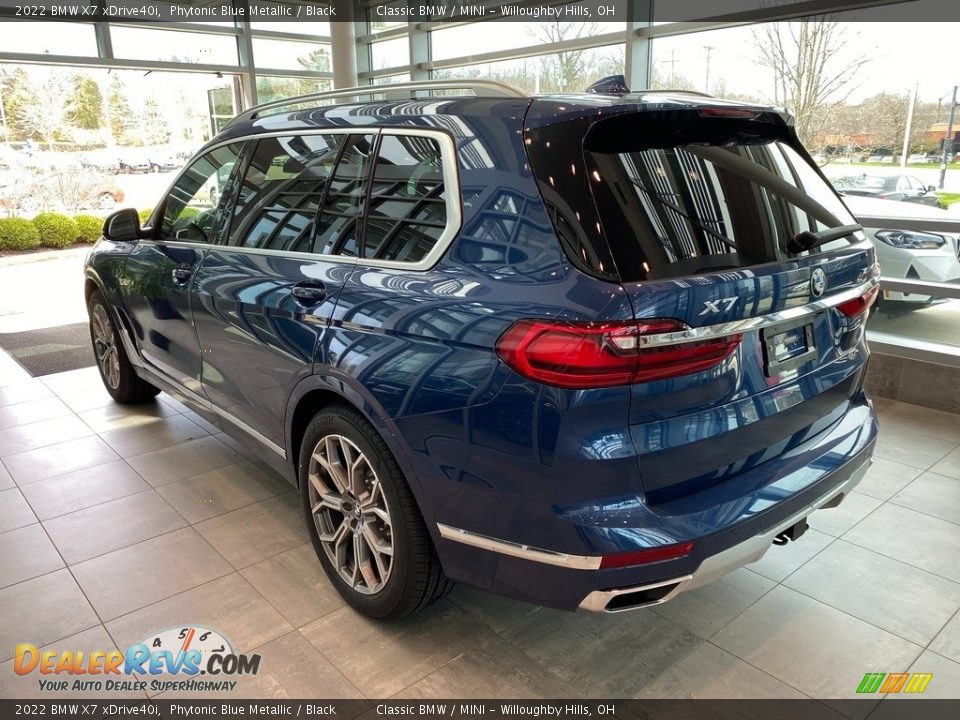 2022 BMW X7 xDrive40i Phytonic Blue Metallic / Black Photo #2