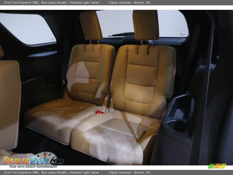 2016 Ford Explorer FWD Blue Jeans Metallic / Medium Light Camel Photo #17