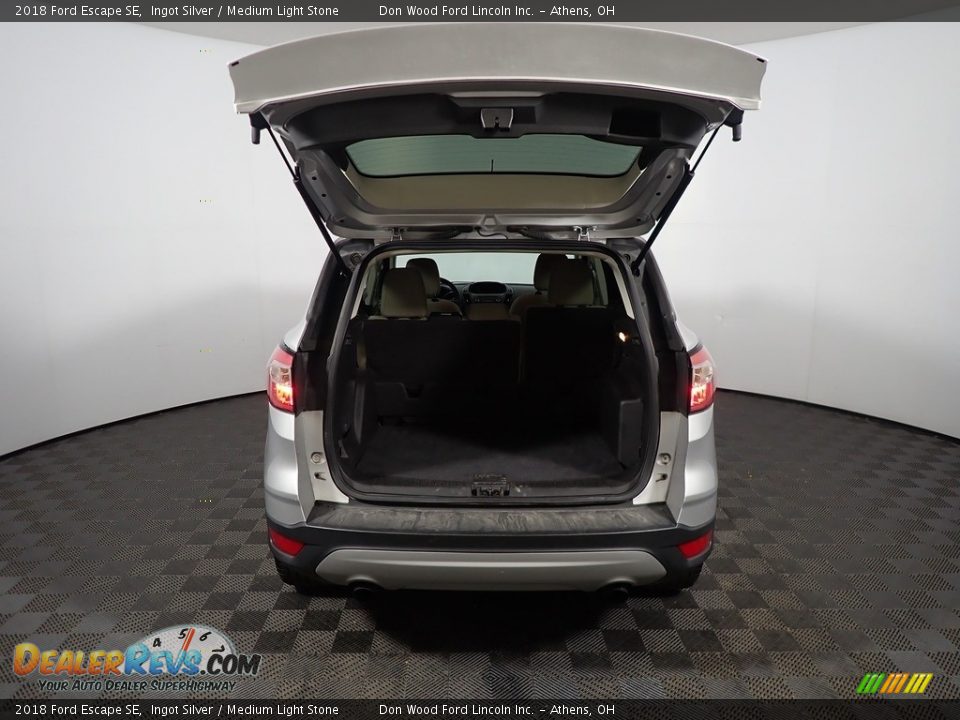 2018 Ford Escape SE Ingot Silver / Medium Light Stone Photo #15