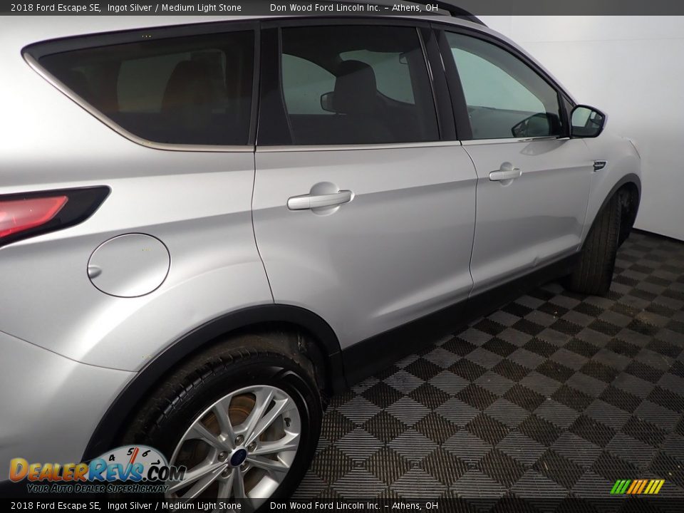 2018 Ford Escape SE Ingot Silver / Medium Light Stone Photo #20
