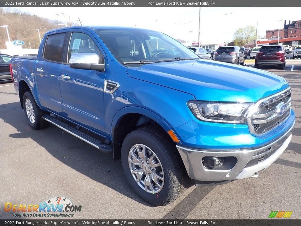 Front 3/4 View of 2022 Ford Ranger Lariat SuperCrew 4x4 Photo #2