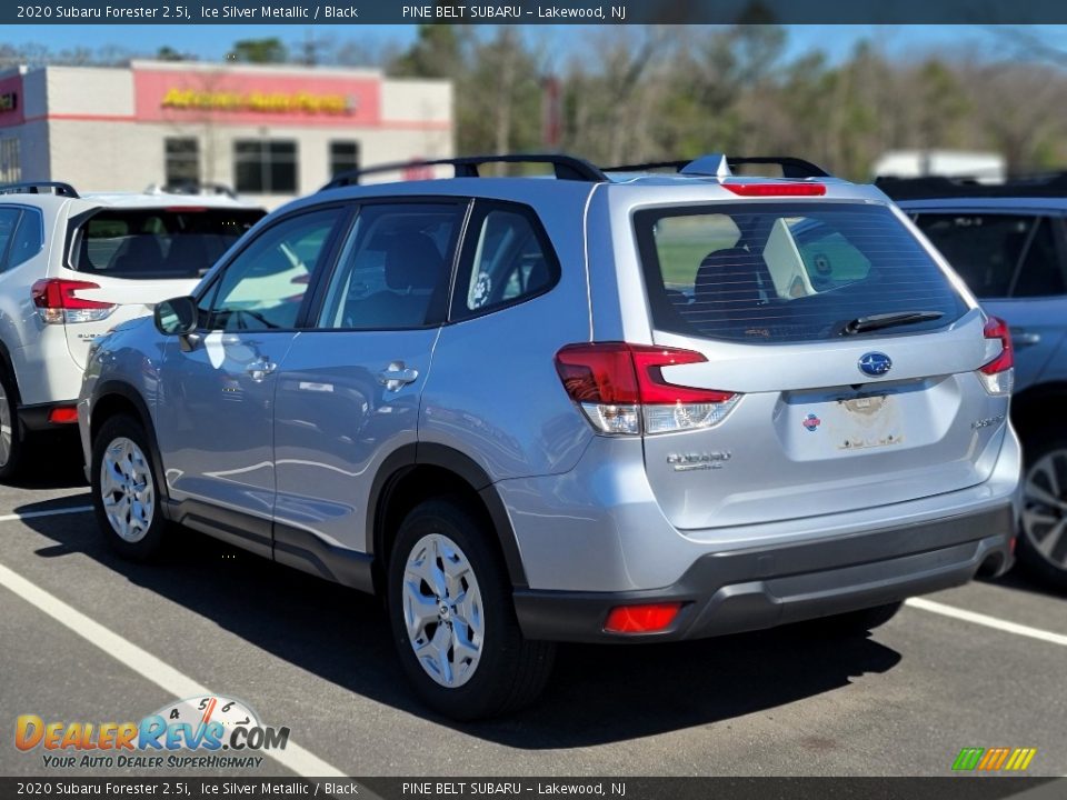 2020 Subaru Forester 2.5i Ice Silver Metallic / Black Photo #4