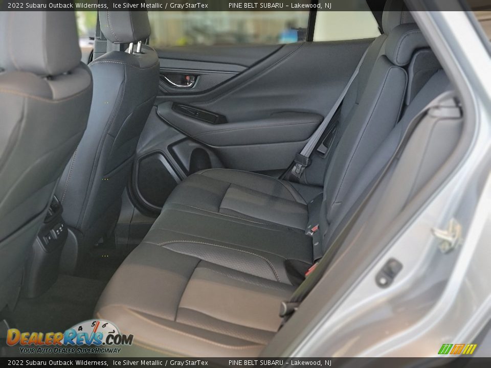 2022 Subaru Outback Wilderness Ice Silver Metallic / Gray StarTex Photo #10