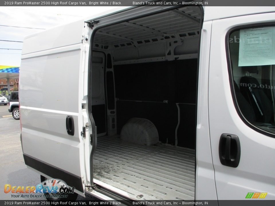 2019 Ram ProMaster 2500 High Roof Cargo Van Bright White / Black Photo #20