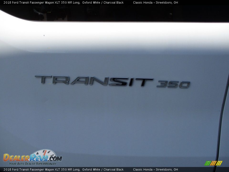 2018 Ford Transit Passenger Wagon XLT 350 MR Long Oxford White / Charcoal Black Photo #9
