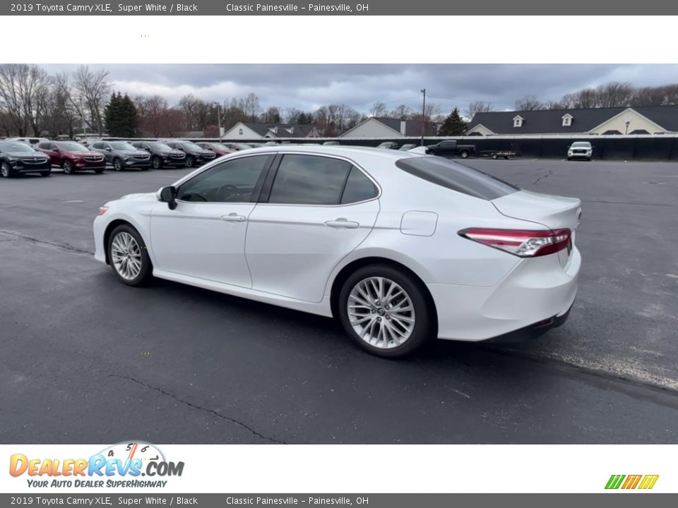 2019 Toyota Camry XLE Super White / Black Photo #6