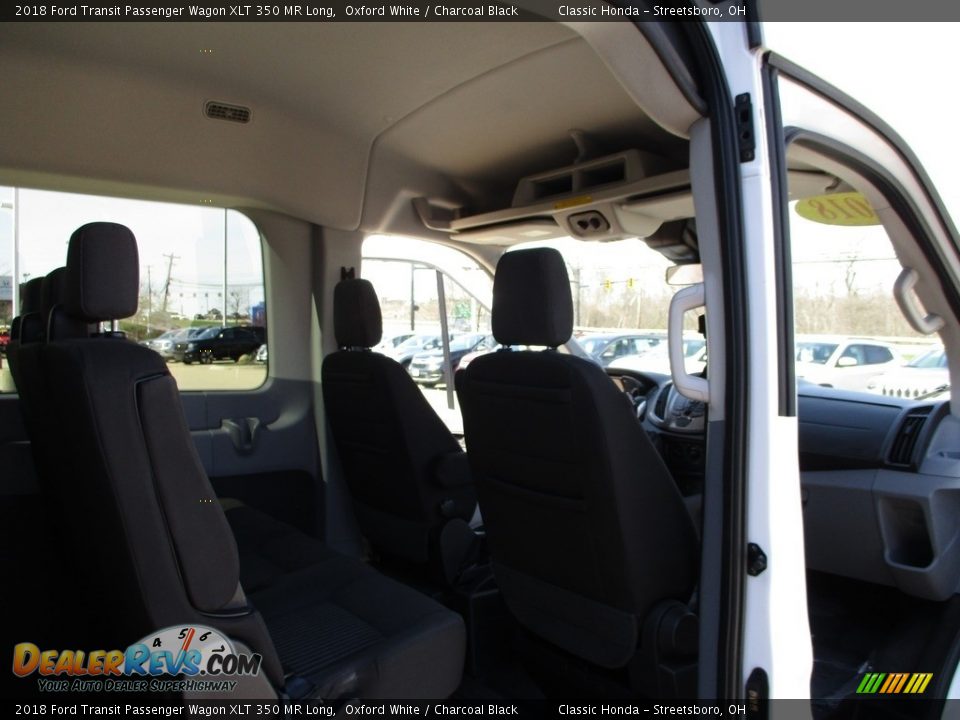 2018 Ford Transit Passenger Wagon XLT 350 MR Long Oxford White / Charcoal Black Photo #20