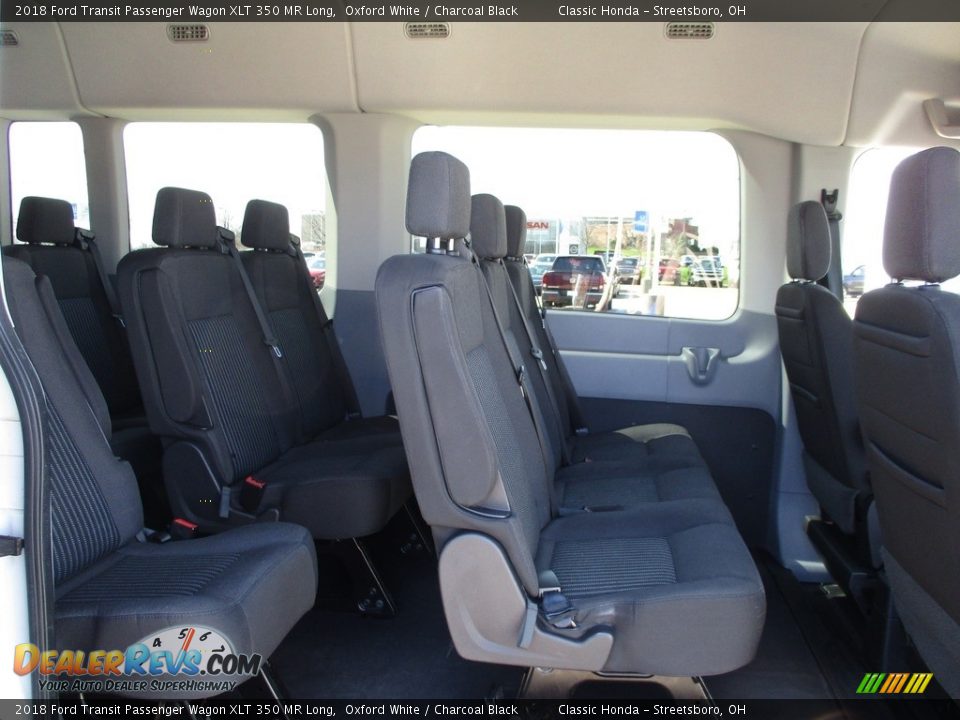 2018 Ford Transit Passenger Wagon XLT 350 MR Long Oxford White / Charcoal Black Photo #21