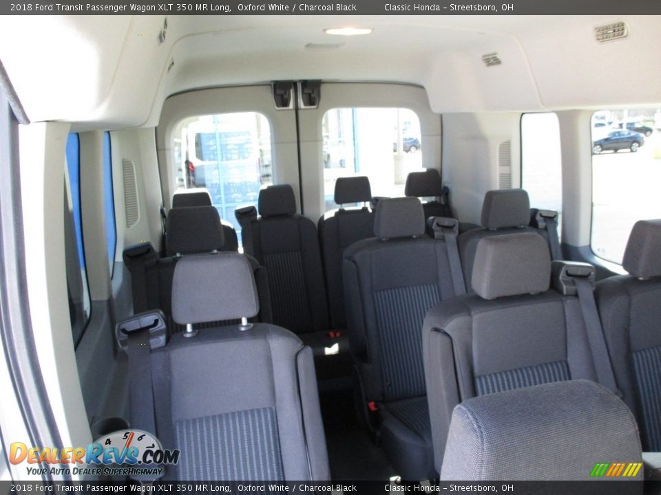 2018 Ford Transit Passenger Wagon XLT 350 MR Long Oxford White / Charcoal Black Photo #22