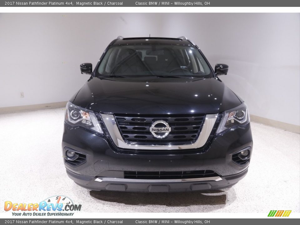 2017 Nissan Pathfinder Platinum 4x4 Magnetic Black / Charcoal Photo #2