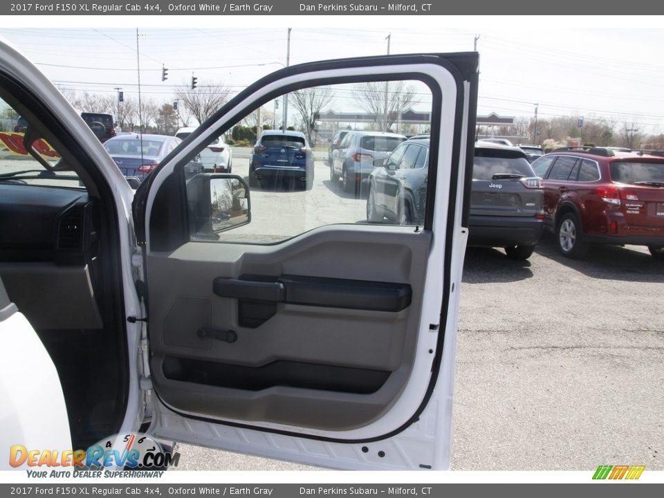 2017 Ford F150 XL Regular Cab 4x4 Oxford White / Earth Gray Photo #15