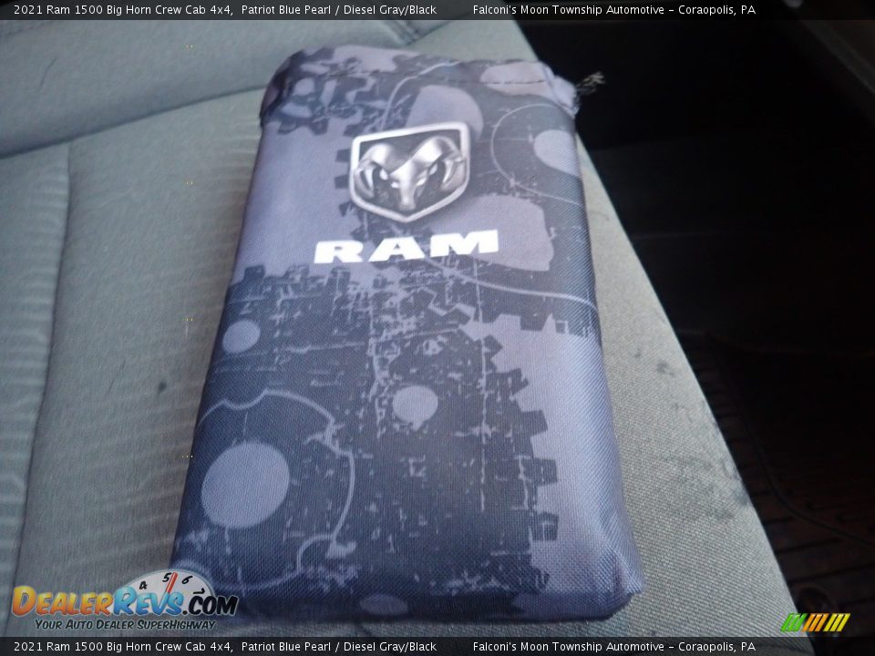 2021 Ram 1500 Big Horn Crew Cab 4x4 Patriot Blue Pearl / Diesel Gray/Black Photo #13