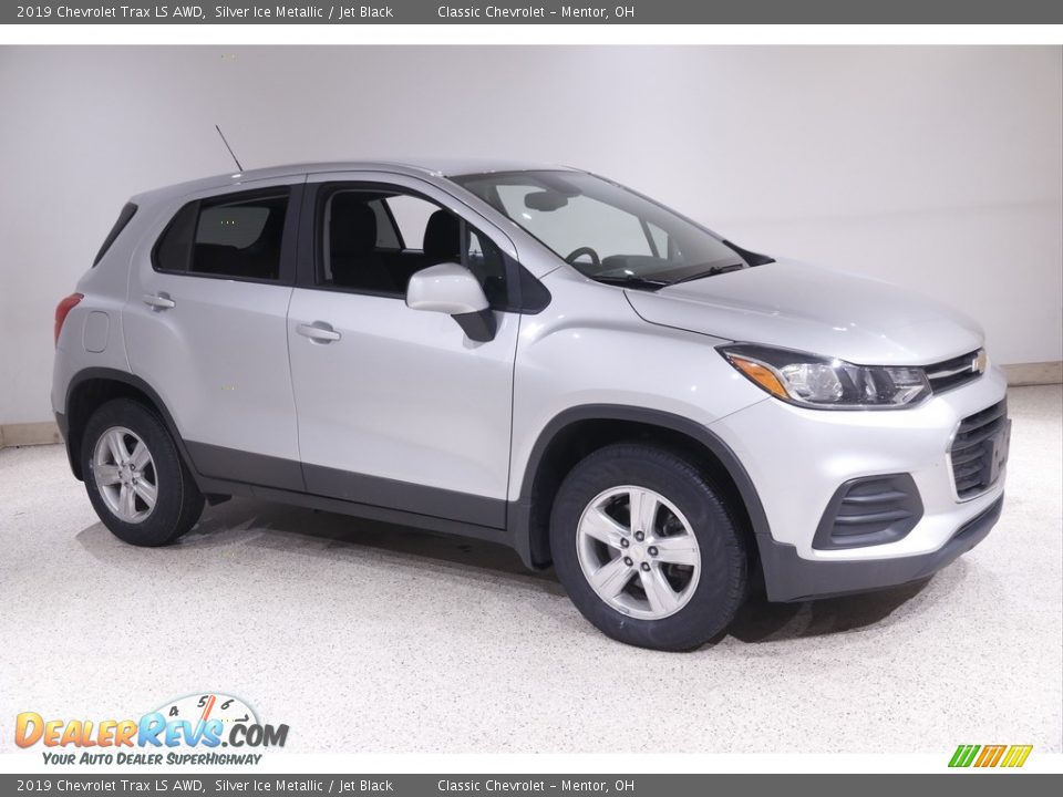 2019 Chevrolet Trax LS AWD Silver Ice Metallic / Jet Black Photo #1