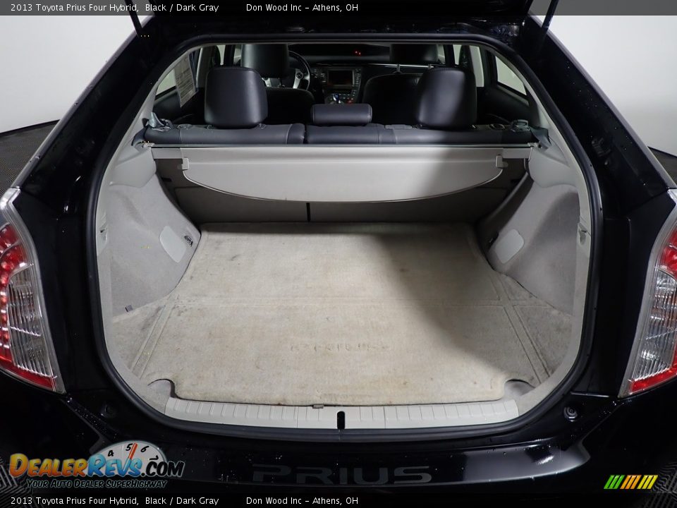 2013 Toyota Prius Four Hybrid Black / Dark Gray Photo #16